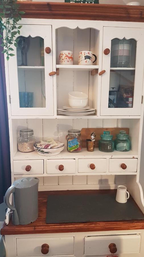 Post Office Row Apartment And Garden 크릭호웰 외부 사진